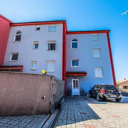 Apartments Saric بولا المظهر الخارجي الصورة