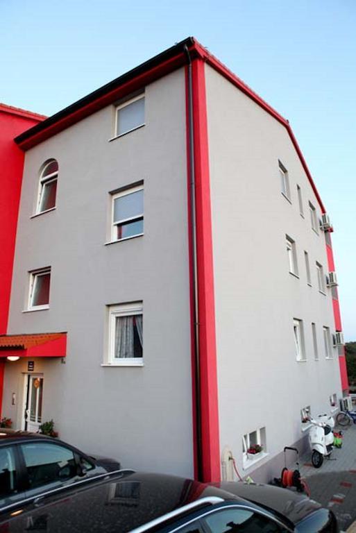 Apartments Saric بولا المظهر الخارجي الصورة