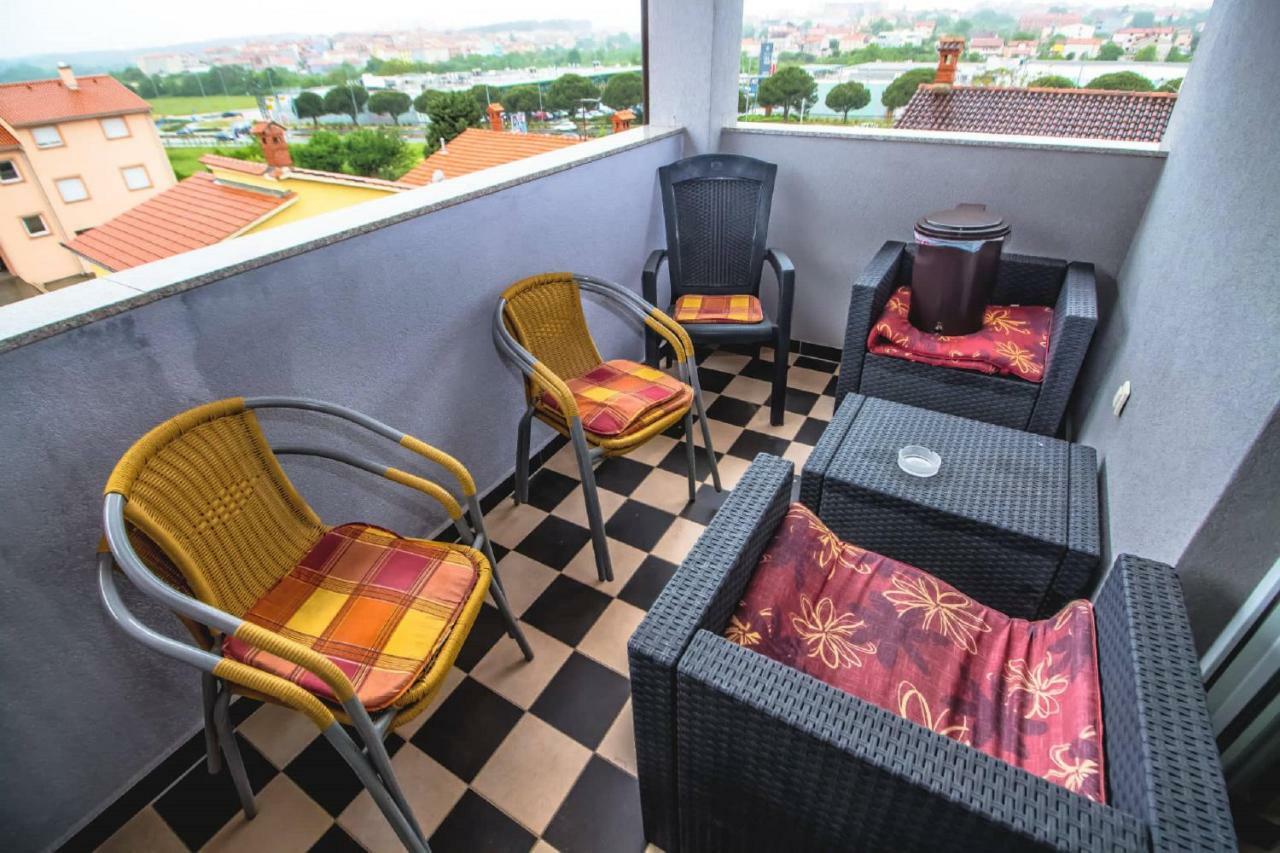 Apartments Saric بولا المظهر الخارجي الصورة